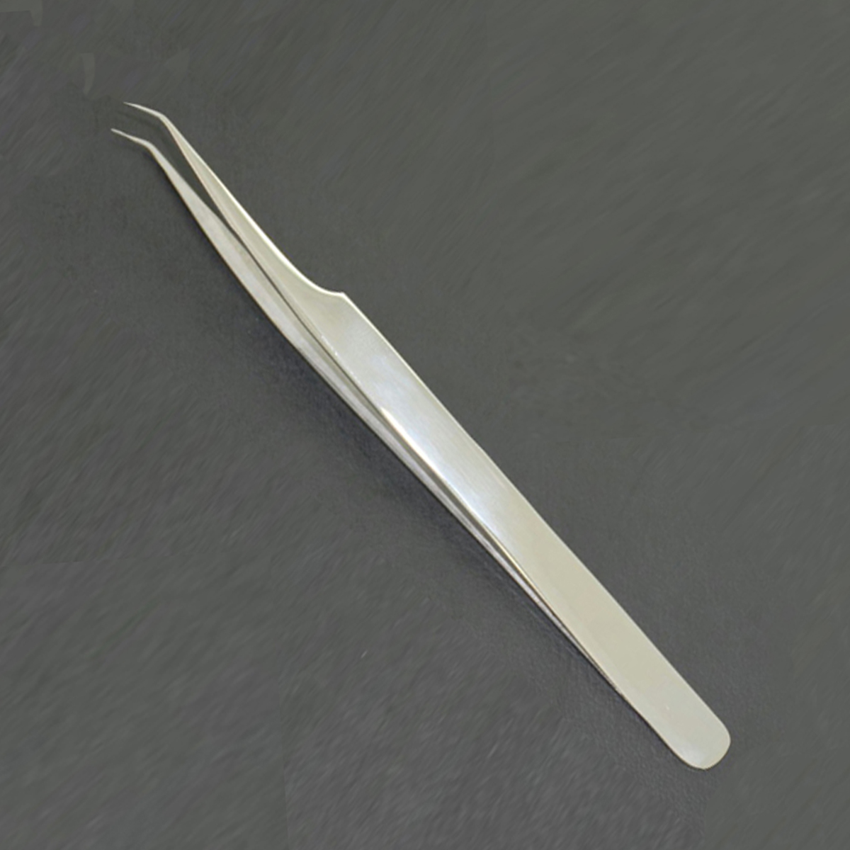 eye-lash-tweezer3112